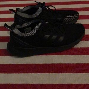 Adidas Questar Rise